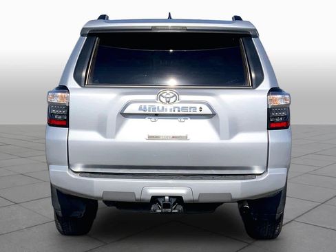Used 2023 Toyota 4Runner SR5 Premium w/ Moonroof Package AWD/4WD image 5