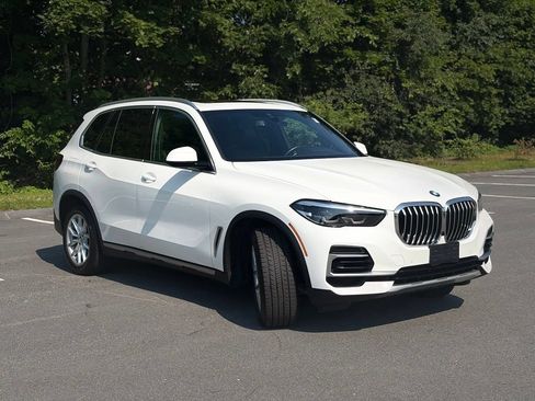 Used 2022 BMW X5 xDrive40i AWD/4WD image 8