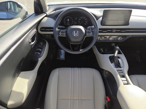 Used 2023 Honda HR-V EX-L image 24