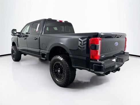Used 2024 Ford F250 Lariat w/ Lariat Ultimate Package AWD/4WD image 13
