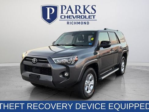 Used 2022 Toyota 4Runner SR5 Premium w/ Moonroof Package AWD/4WD image 3