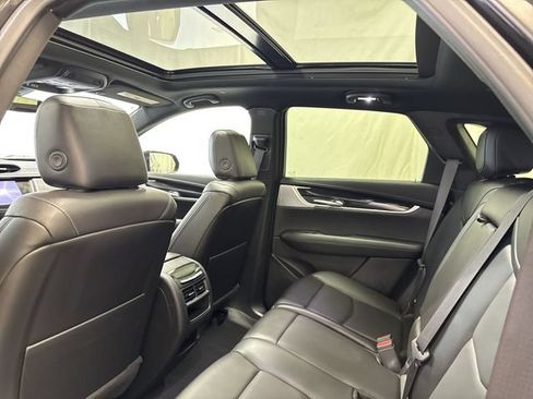 Certified 2024 Cadillac XT5 Premium Luxury AWD/4WD image 14