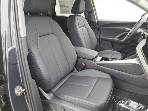 New 2026 Audi Q5 Premium Plus AWD/4WD image 10