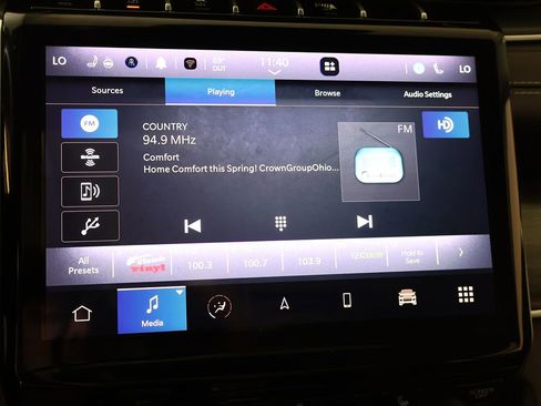 Used 2023 Jeep Grand Cherokee Limited w/ Black Appearance Package image 50