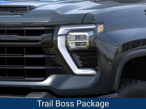 New 2026 Chevrolet Silverado 2500 LT w/ Trail Boss Package AWD/4WD image 11