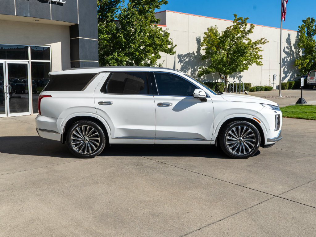 Used 2023 Hyundai Palisade Calligraphy AWD/4WD image 8