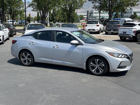 Used 2020 Nissan Sentra SV FWD image 5