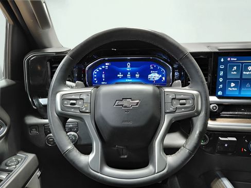 Certified 2024 Chevrolet Silverado 1500 RST w/ Convenience Package II AWD/4WD image 5