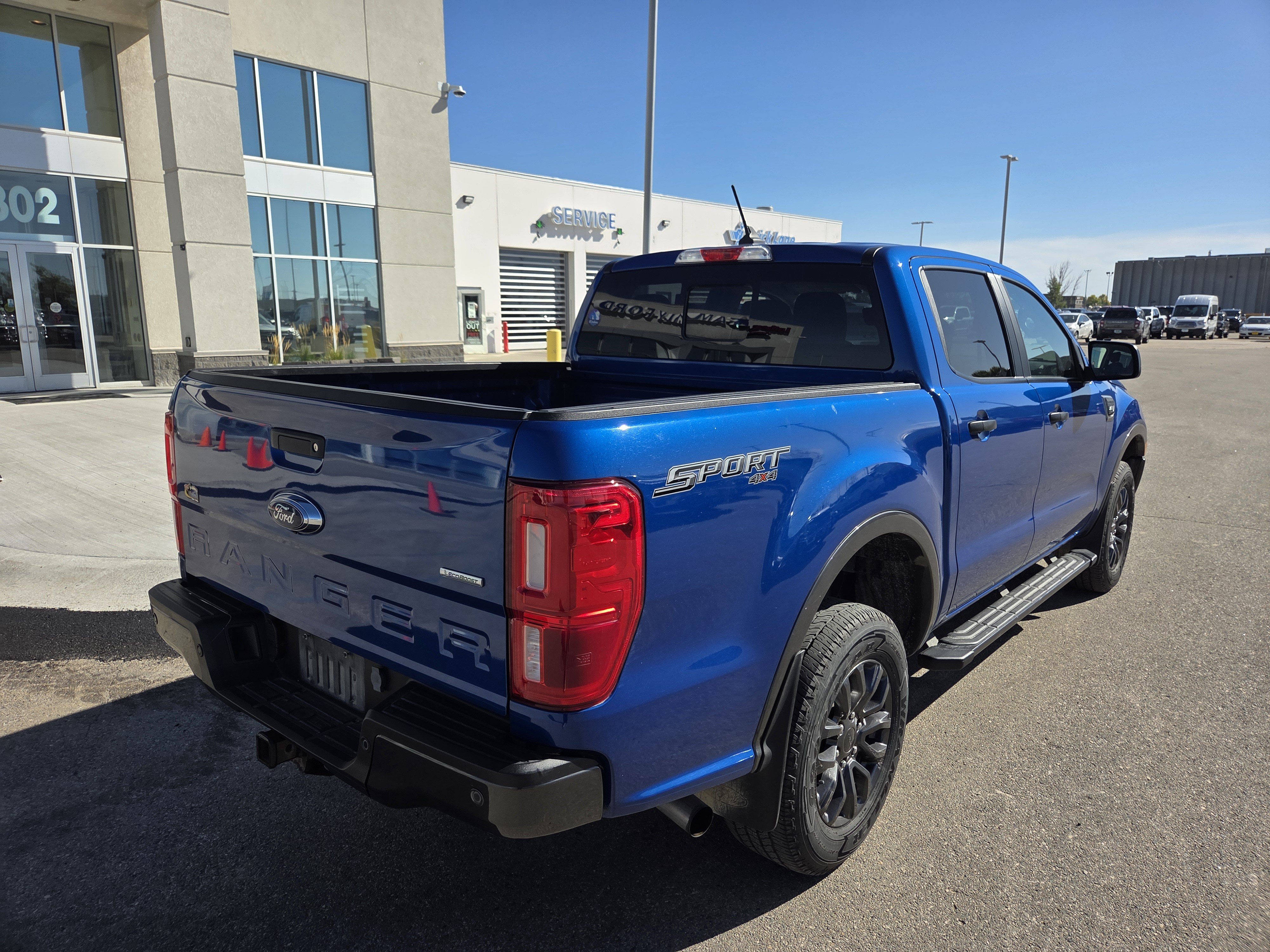 Used 2019 Ford Ranger XLT w/ Equipment Group 302A Luxury AWD/4WD image 5