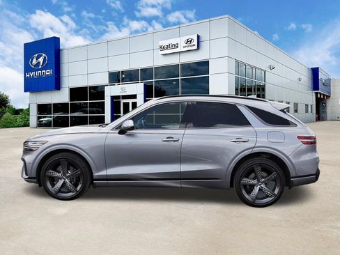 Used 2023 Genesis GV70 2.5T w/ Sport Prestige Package AWD/4WD image 8