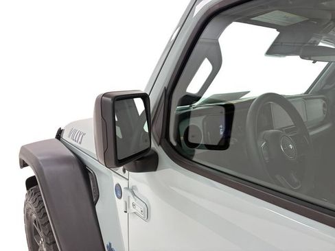 Used 2024 Jeep Wrangler Unlimited AWD/4WD image 10