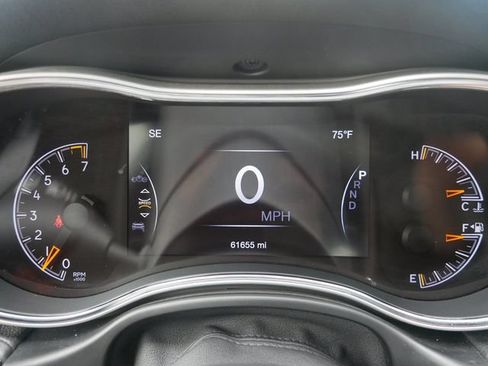 Used 2016 Jeep Grand Cherokee High Altitude AWD/4WD image 27