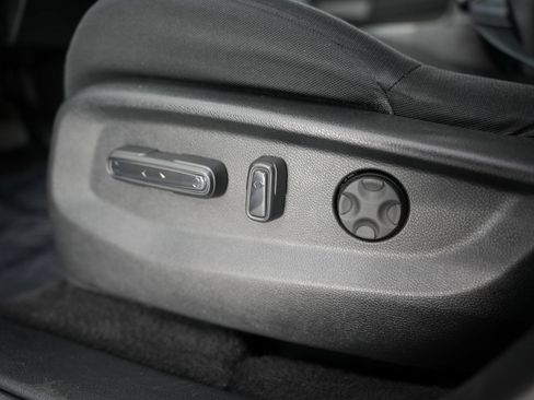 Used 2019 Honda CR-V EX image 48