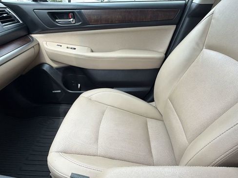 Used 2017 Subaru Outback 2.5i Limited image 24