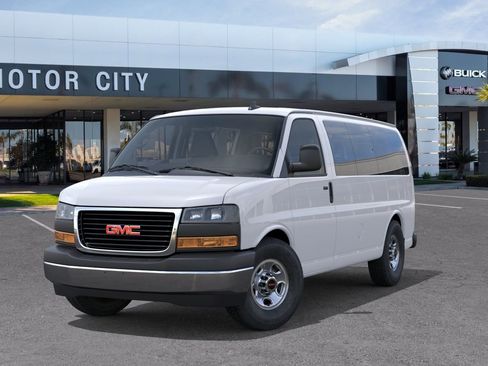 New 2026 GMC Savana 3500 LT RWD image 7