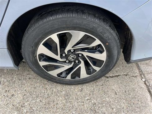 Used 2019 Honda Civic LX image 11
