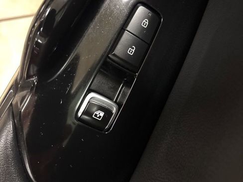 Used 2021 Kia K5 EX image 29