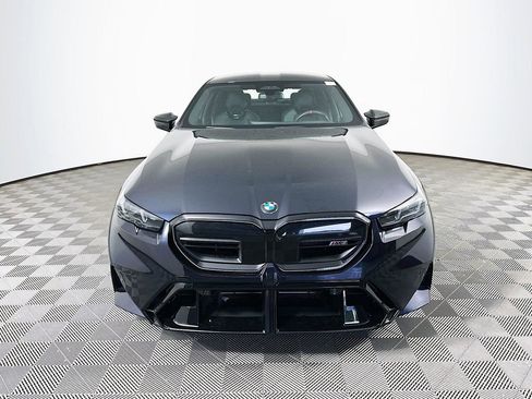 Used 2025 BMW M5 AWD/4WD image 3