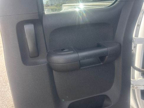 Used 2012 GMC Sierra 3500 SLE AWD/4WD image 36