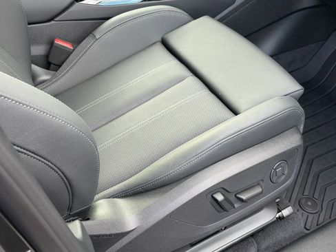 Certified 2025 Audi Q6 e-tron Premium Plus w/ Premium Plus image 14