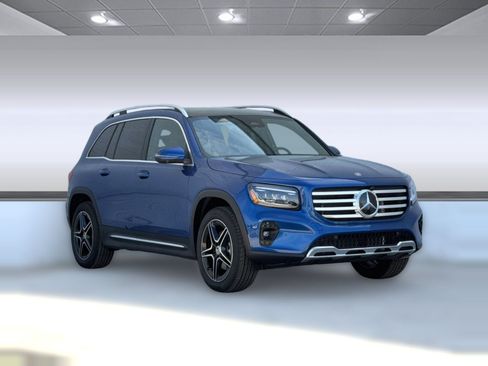 Used 2026 Mercedes-Benz GLB 250 image 6