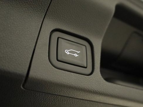 Used 2023 GMC Acadia Denali w/ Denali Ultimate Package image 44