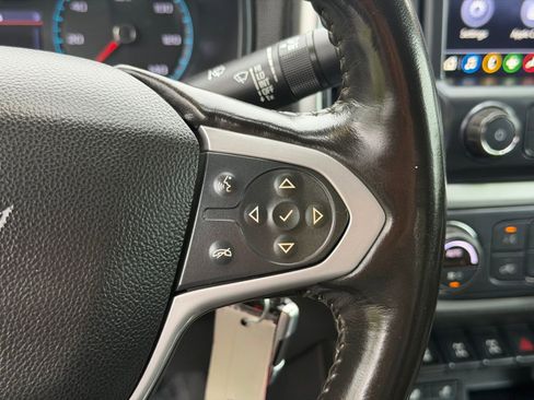 Used 2019 Chevrolet Colorado ZR2 AWD/4WD image 18