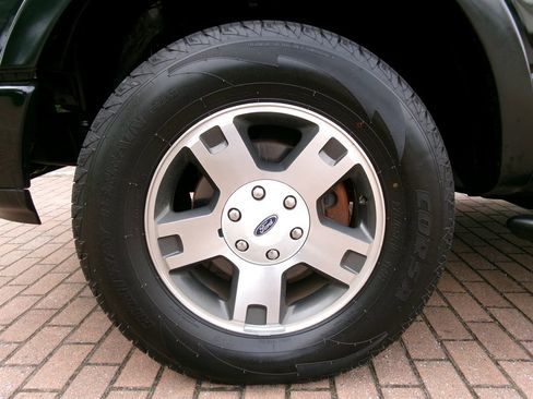 Used 2005 Ford F150 FX4 AWD/4WD image 39