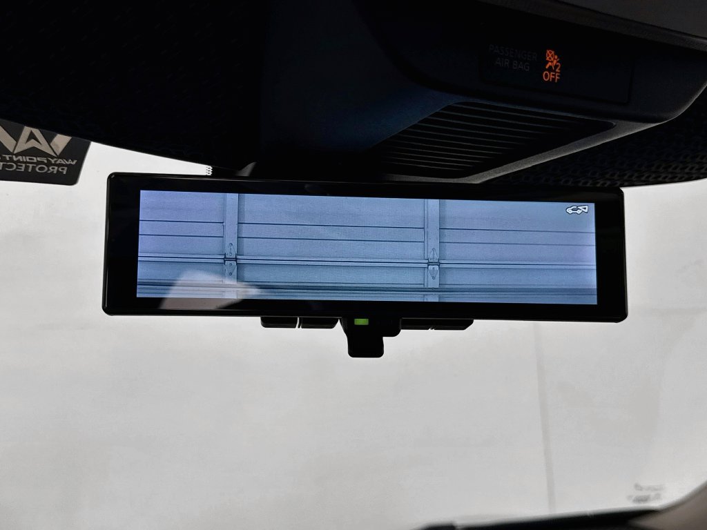 Used 2023 Nissan Ariya AWD/4WD image 44