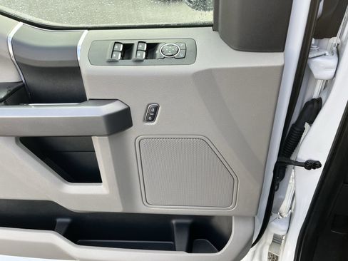 Used 2020 Ford F150 XLT w/ Trailer Tow Package image 24