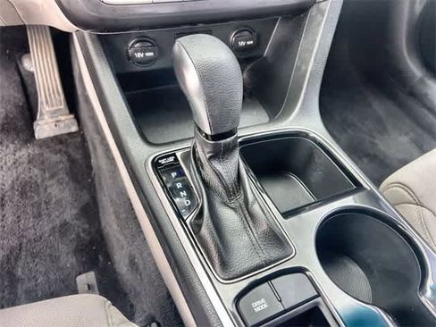 Used 2018 Hyundai Sonata SE image 16