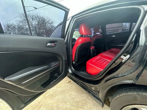 Used 2014 Dodge Charger SXT image 14