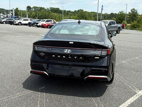 Certified 2024 Hyundai Sonata SEL AWD/4WD image 7
