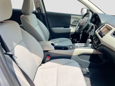 Used 2019 Honda HR-V LX image 25