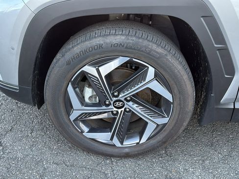 Used 2023 Hyundai Tucson Limited image 10