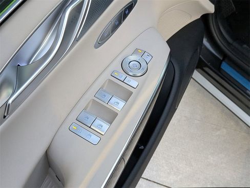 New 2026 Genesis GV70 3.5T Sport Prestige image 11