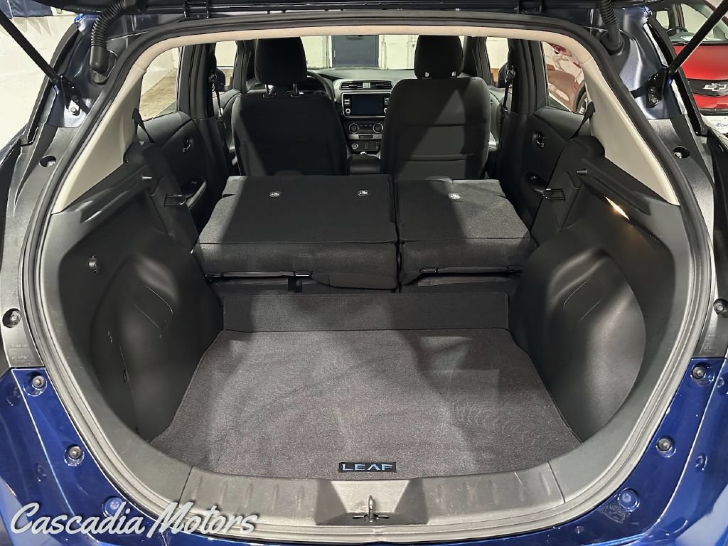 Used 2023 Nissan Leaf S FWD image 11