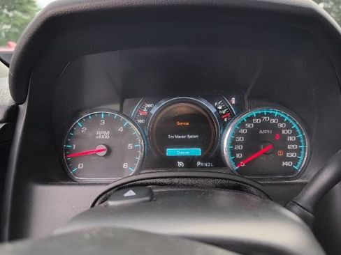 Used 2018 GMC Yukon Denali w/ Open Road Package AWD/4WD image 11
