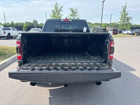 Used 2021 RAM 1500 Laramie AWD/4WD image 10