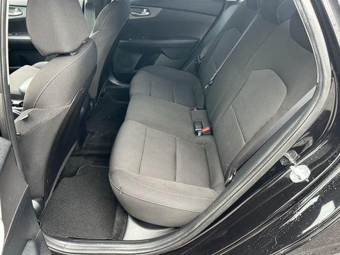 Used 2019 Kia Forte LXS FWD image 15