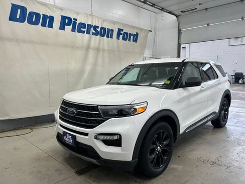 Used 2022 Ford Explorer XLT w/ Equipment Group 202A AWD/4WD image 1