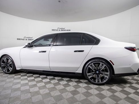 Used 2023 BMW 760i xDrive w/ Executive Package AWD/4WD image 11