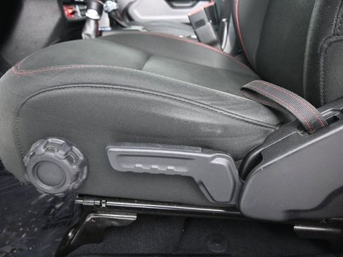 Used 2020 Jeep Gladiator Rubicon image 20