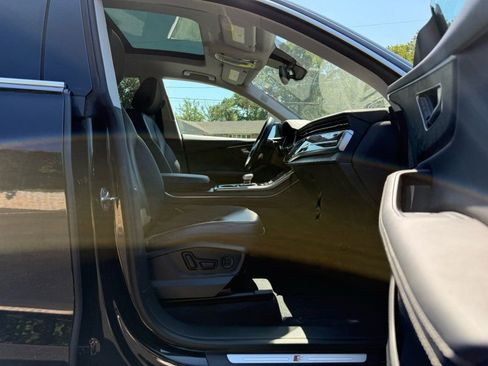 Used 2023 Audi Q8 Premium Plus w/ Premium Plus Package image 12