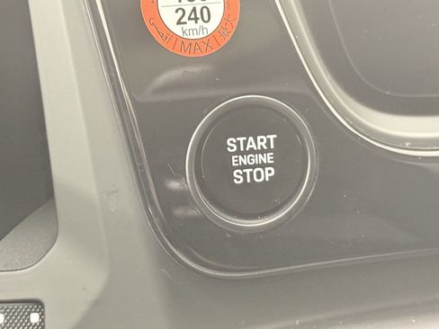 New 2025 Porsche Cayenne image 25