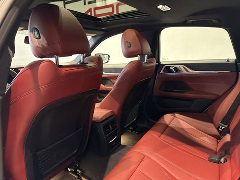 Used 2023 BMW i4 eDrive35 w/ Premium Package image 34