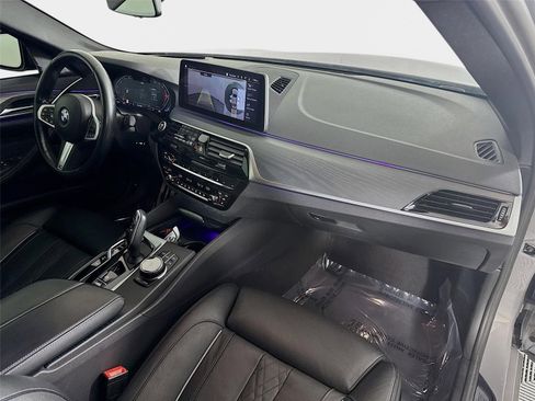 Used 2021 BMW 540i w/ Executive Package RWD image 30