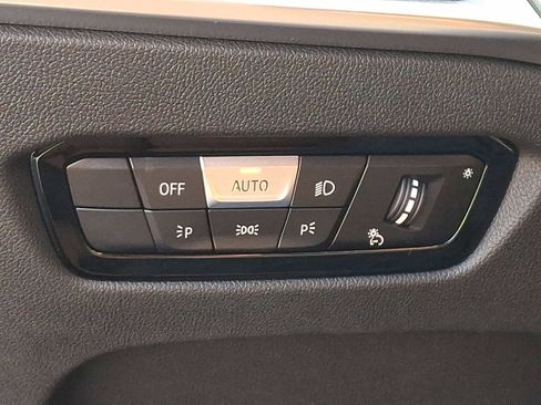 Used 2025 BMW 230i xDrive Coupe w/ Premium Package image 26