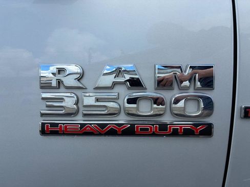 Used 2017 RAM 3500 Tradesman w/ Chrome Appearance Group AWD/4WD image 24