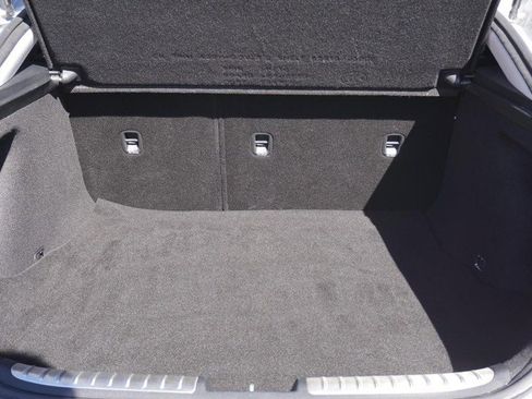 Used 2018 Kia Stinger Premium image 20